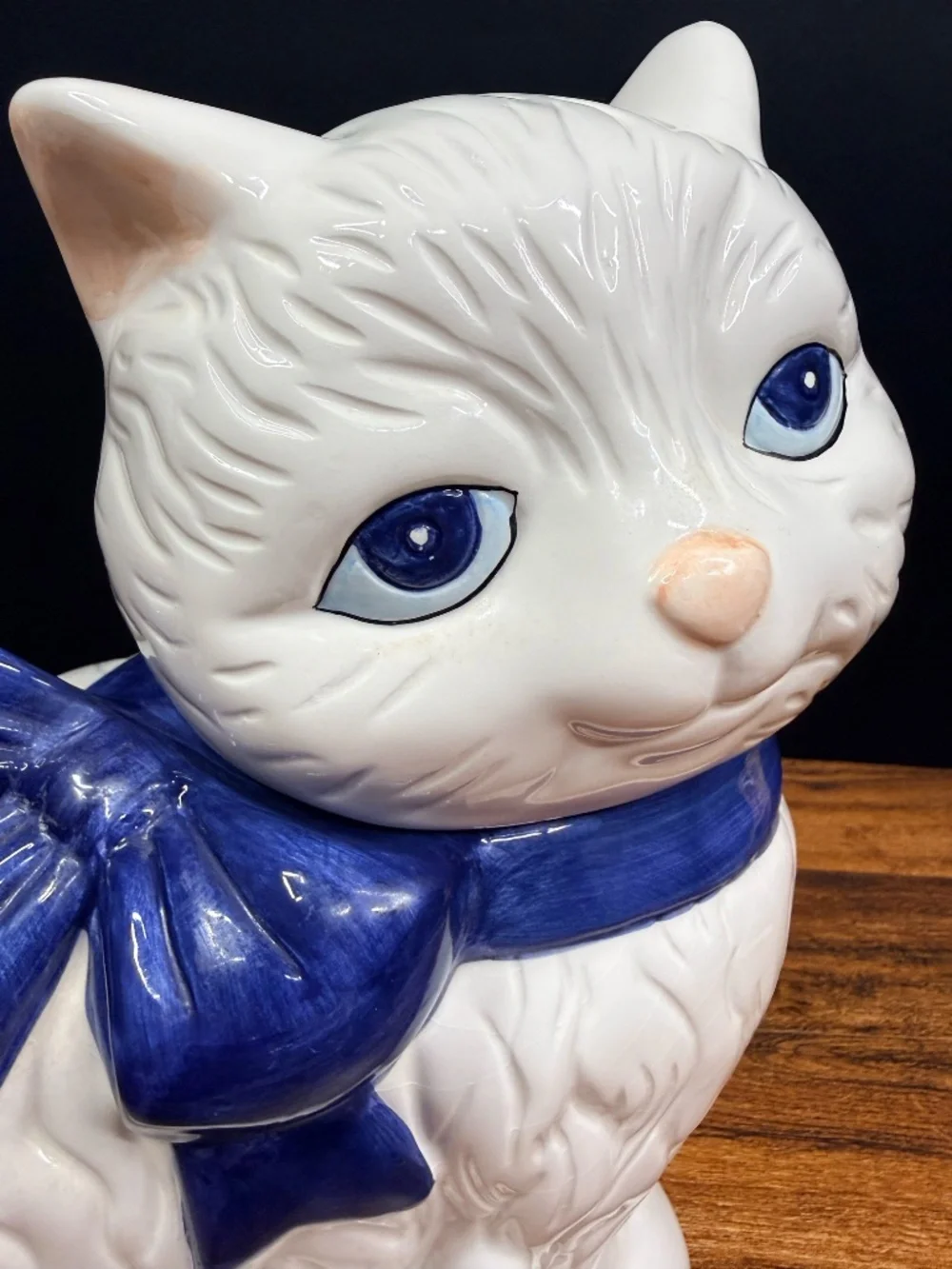White Cat Cookie Jar